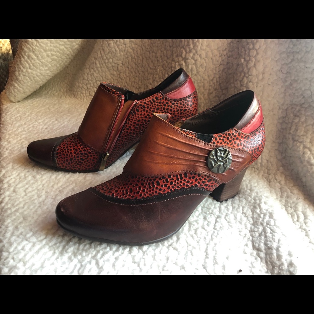 Spring Step L'Artiste Shootie sz 40 MINT